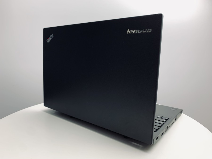 Lenovo T560 i5-6300U | 8 GB DDR3 | 256 GB SSD | Ekran 15" HD | Klasa A | Windows 10 Home